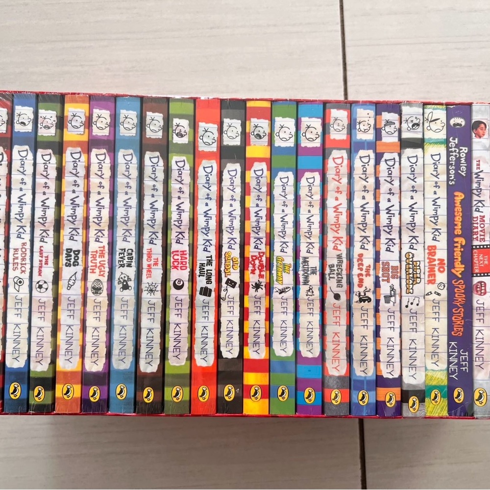 Diary of a Wimpy Kid Book Set